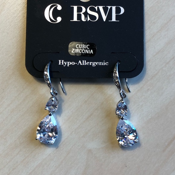 RSVP Silver Cubic Zirconia Drop Earrings - Picture 4 of 4